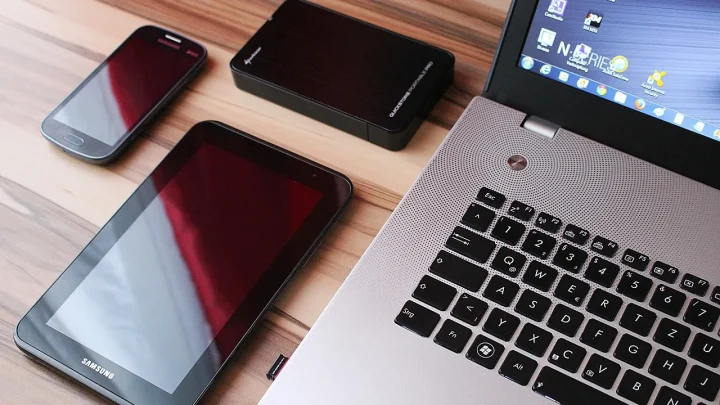 tablet, smartphone, laptop, hard drive, hard drive, hard drive, hard drive, hard drive, hard drive