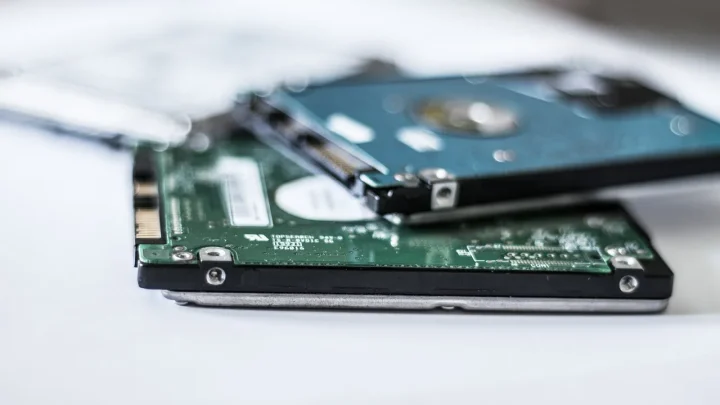 donations keeps me going, hard drive, hdd, computer, hardware, data, pc, storage, data store, technology, circuit board,