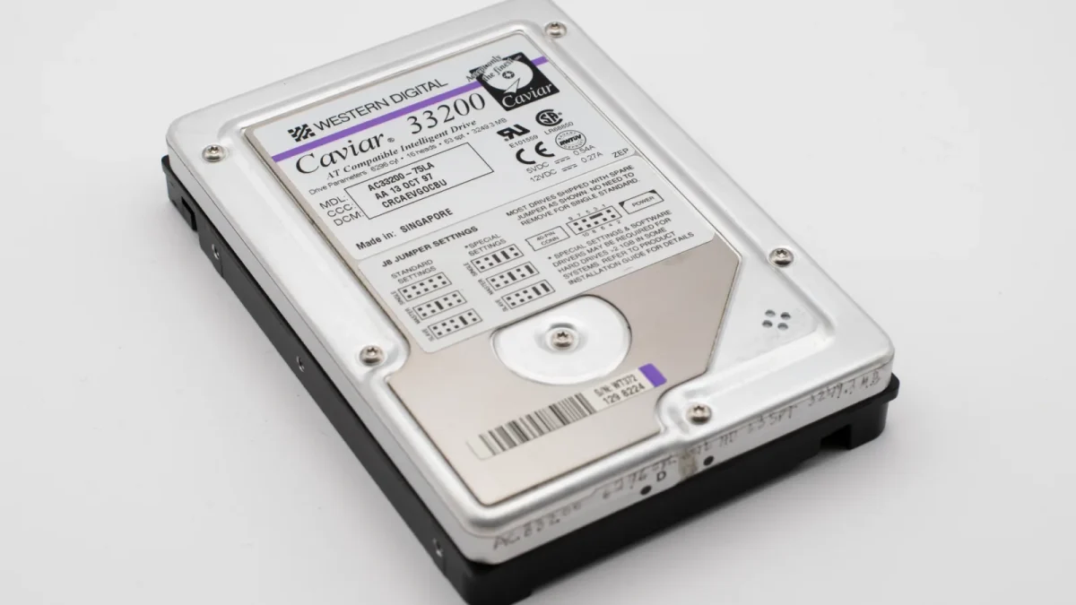 Vintage Western Digital Caviar 33200 hard drive, showcasing old computer hardware.